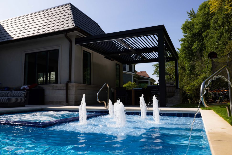 Benefits of Choosing a Wall Mounted Pergola
