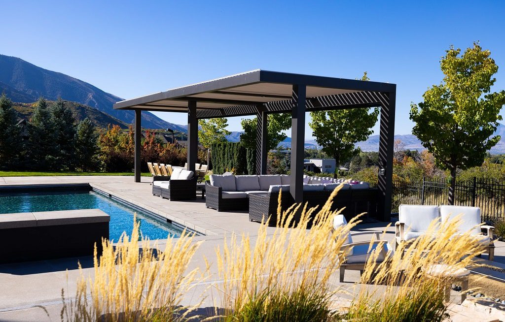 Cost considerations for vinyl and aluminum pergolas