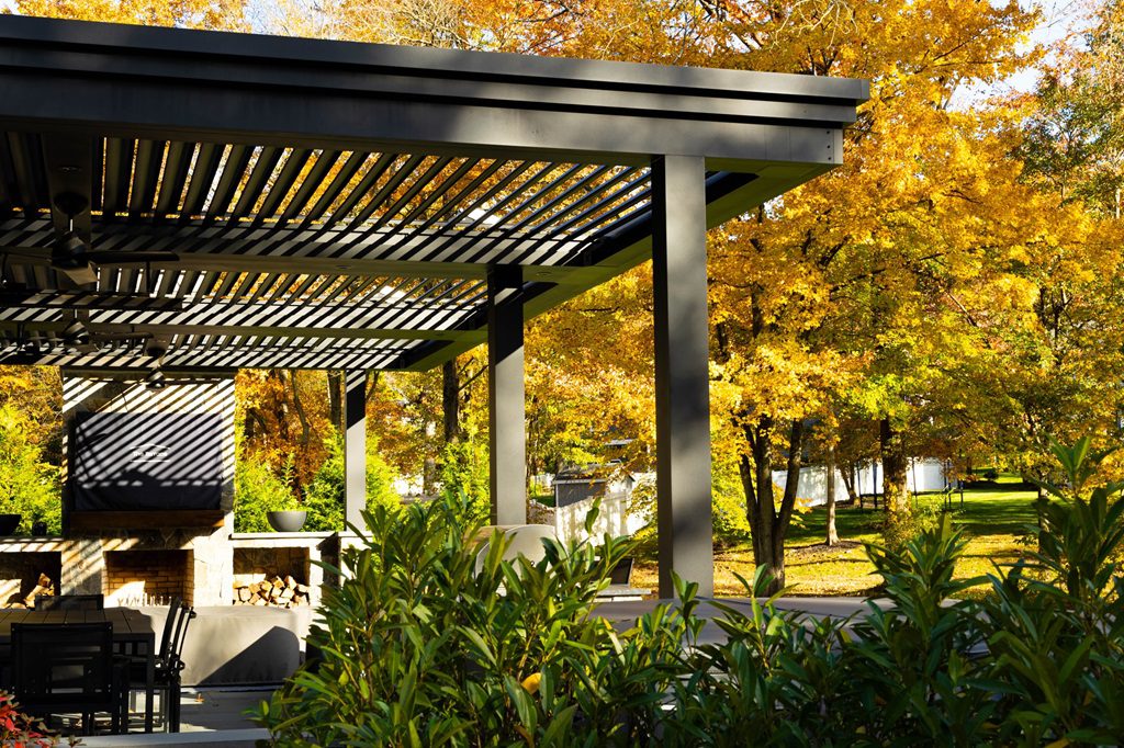 StruXure aluminum Pergola X over outdoor living space