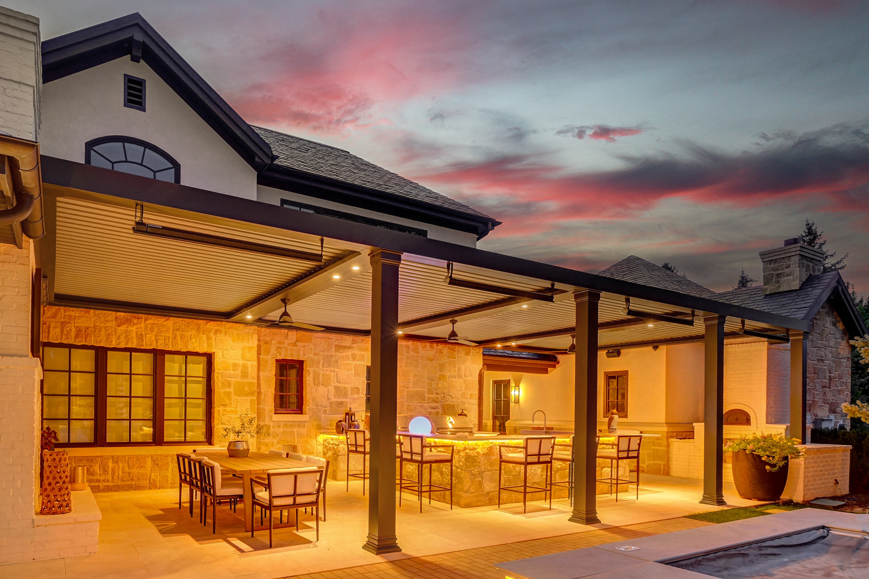 Pergola X backdoor area near pool