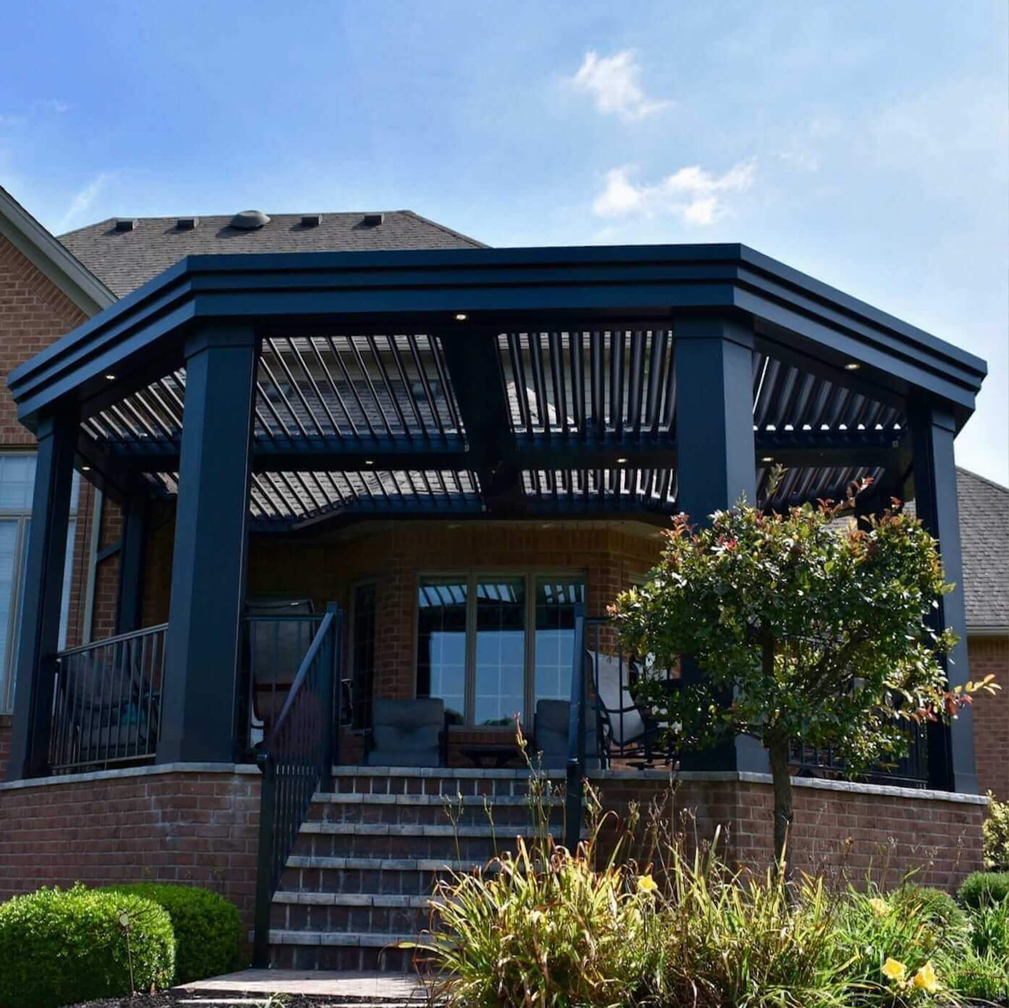 Black outdoor Pergola front view