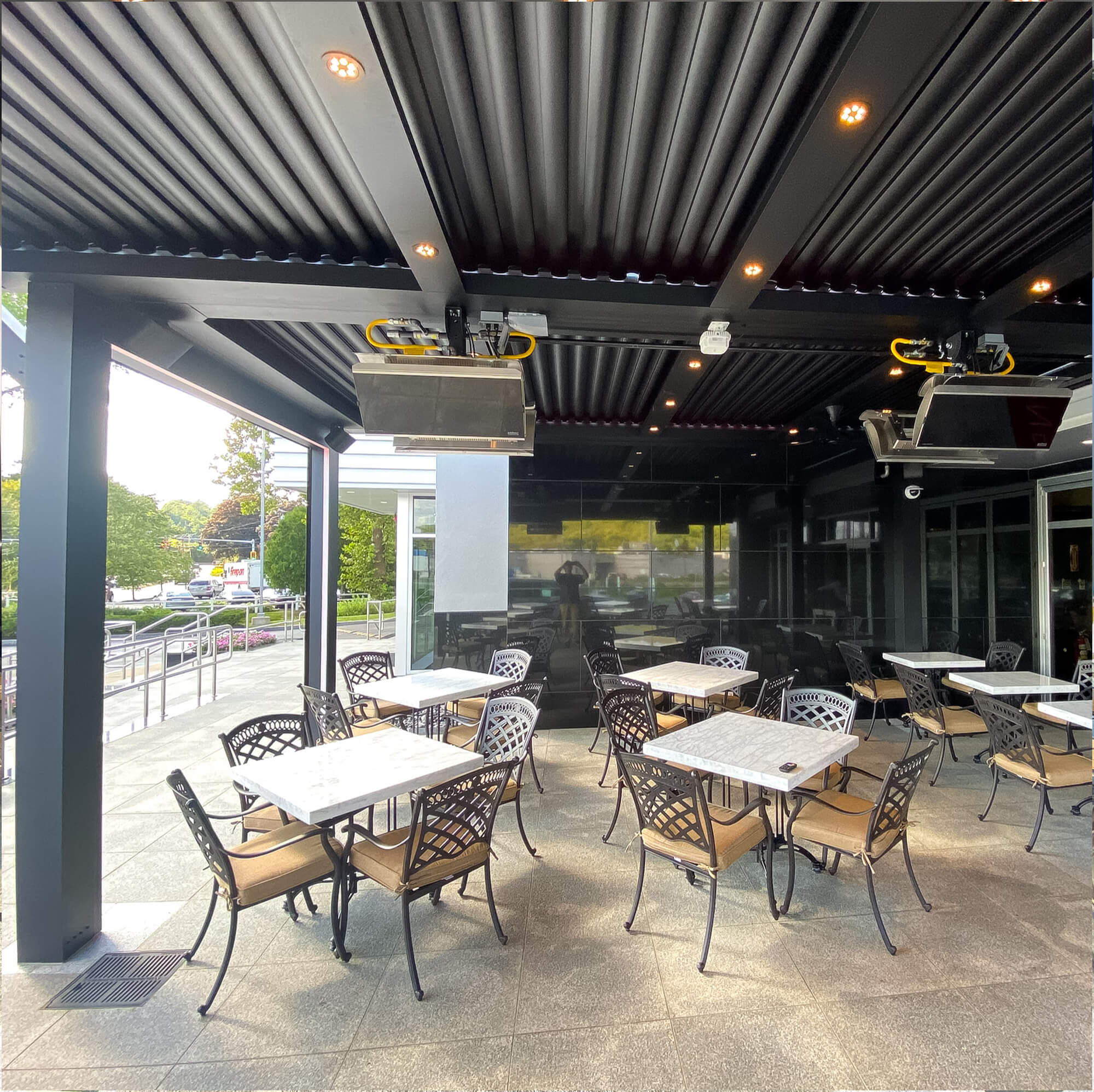 Right side view Outdoor pergola Sogno restaurant day time