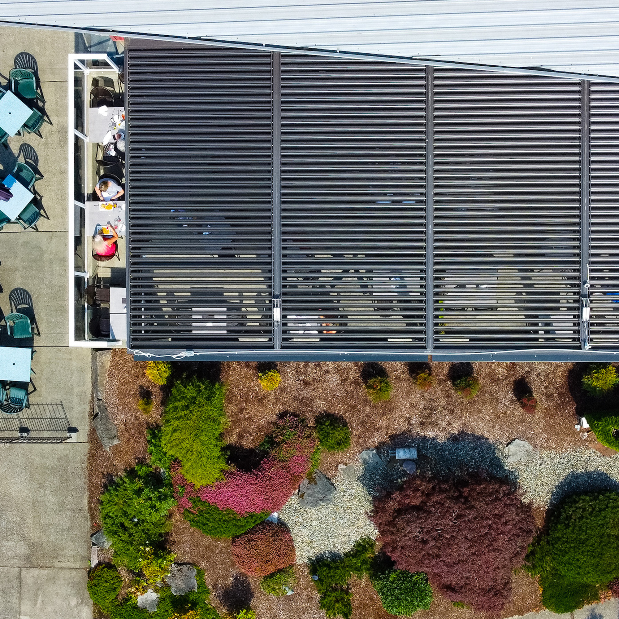 birds eye view of outdoor restaurant