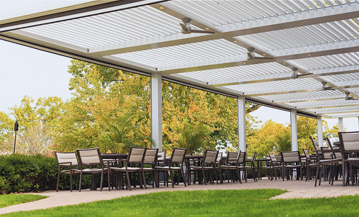 White Pergola with Pivot 6 XL canopy louvers