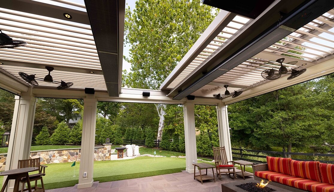 View from underneath a Pergola X with Pivot 6 Slide components