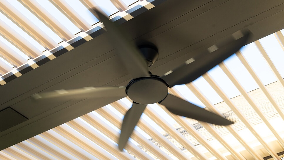 Bronze Evolve with integrated fan