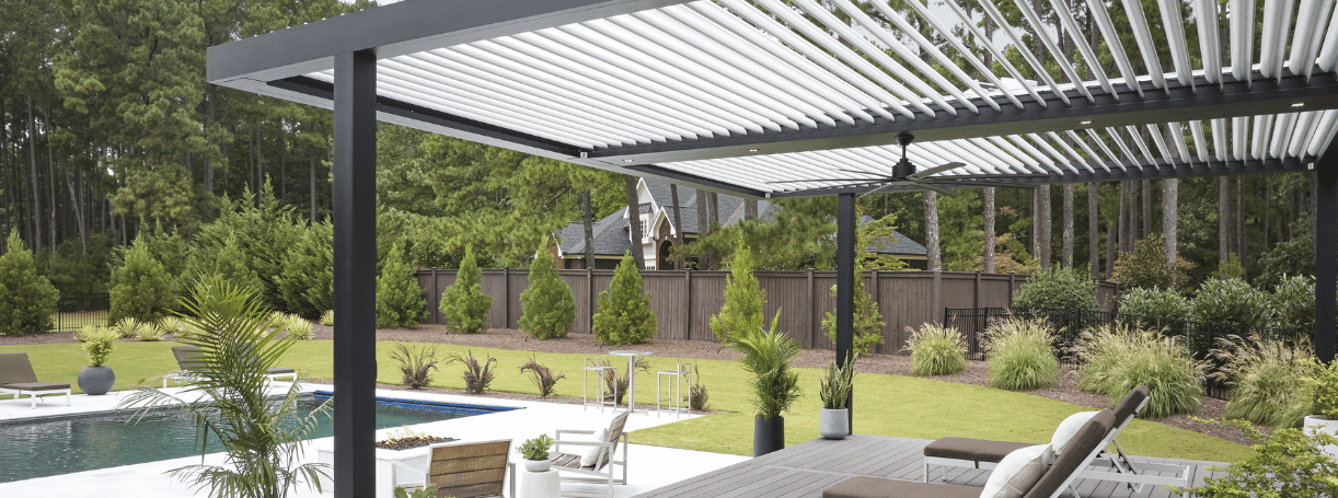 How to Choose the Right Louvered Pergola for Your Yard