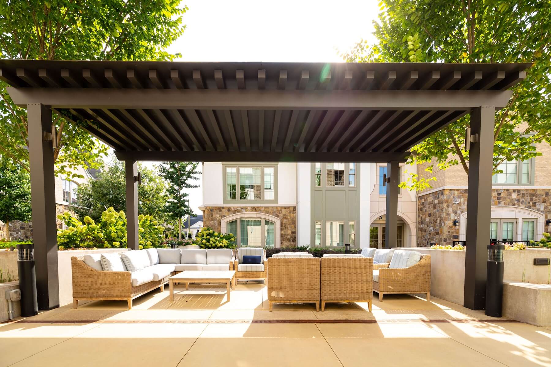 Pergola X Pivot 6 XL system at Lenbrook Living Community