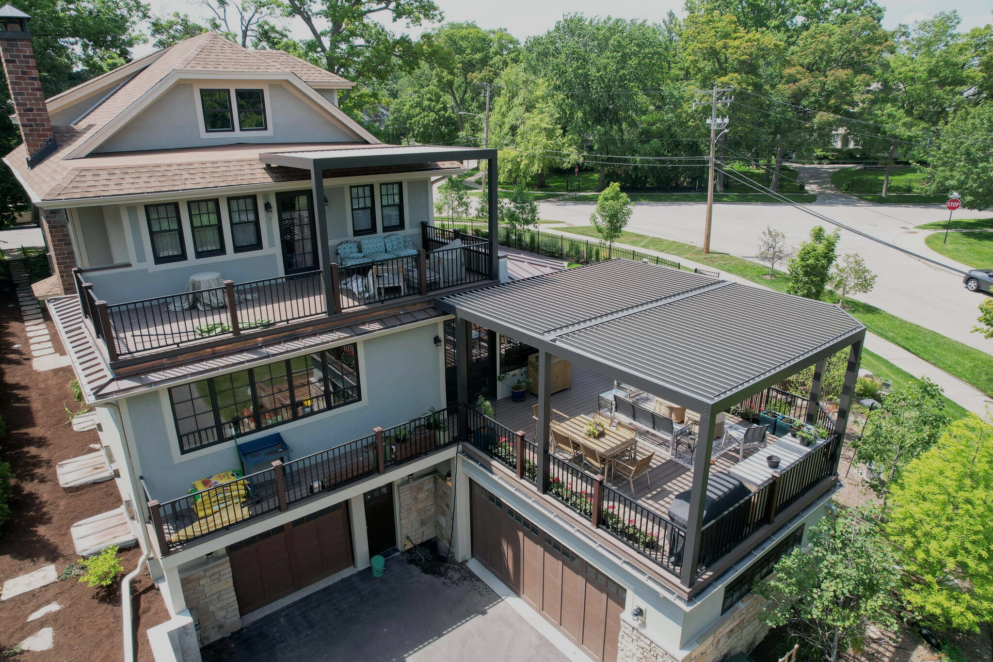 Residential Multi-level Pergola X Design