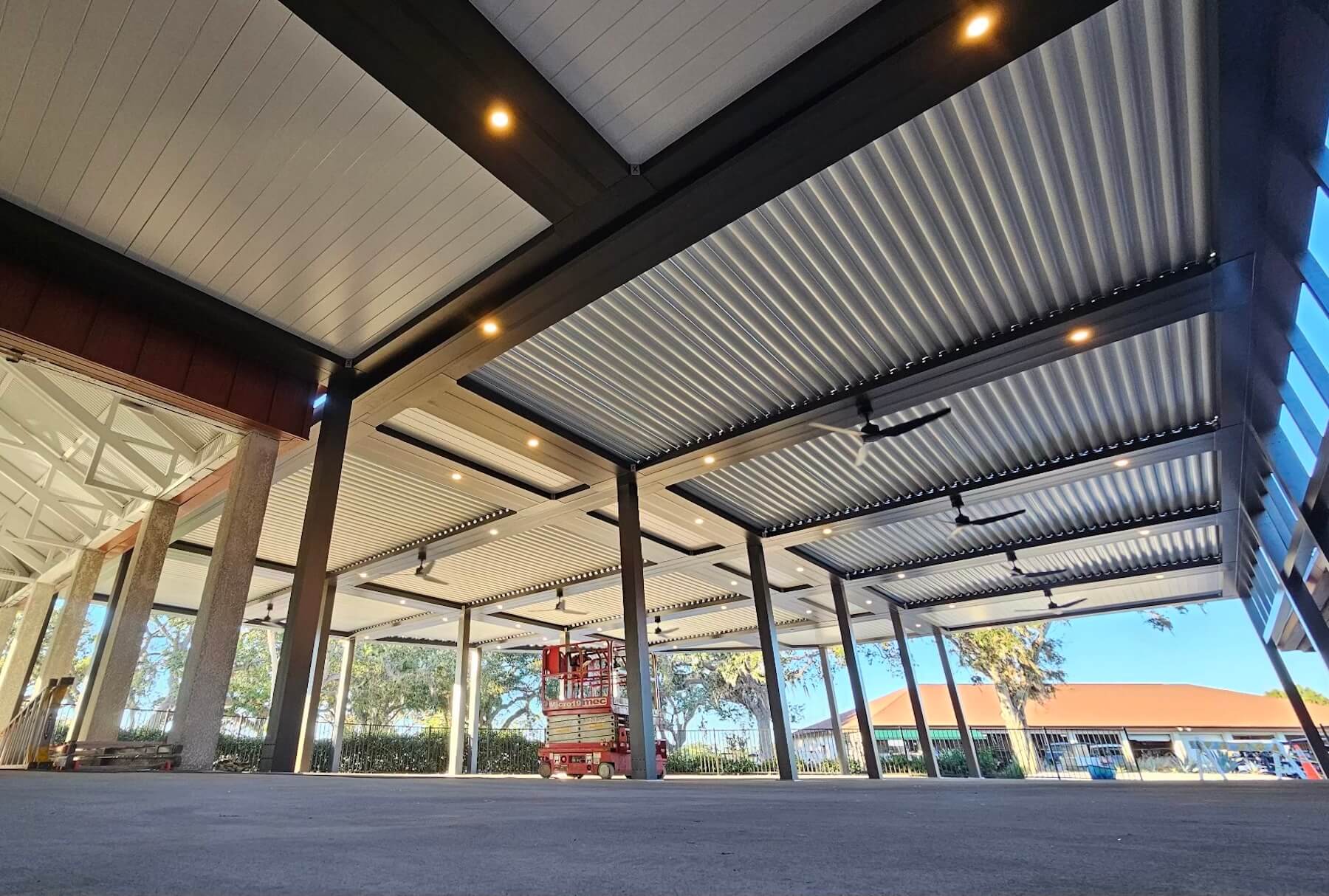 Under view of Pergola X with Pan 6 fixed louvers